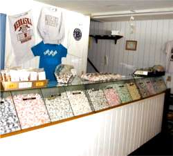 Rushmore Mountain Taffy Shop